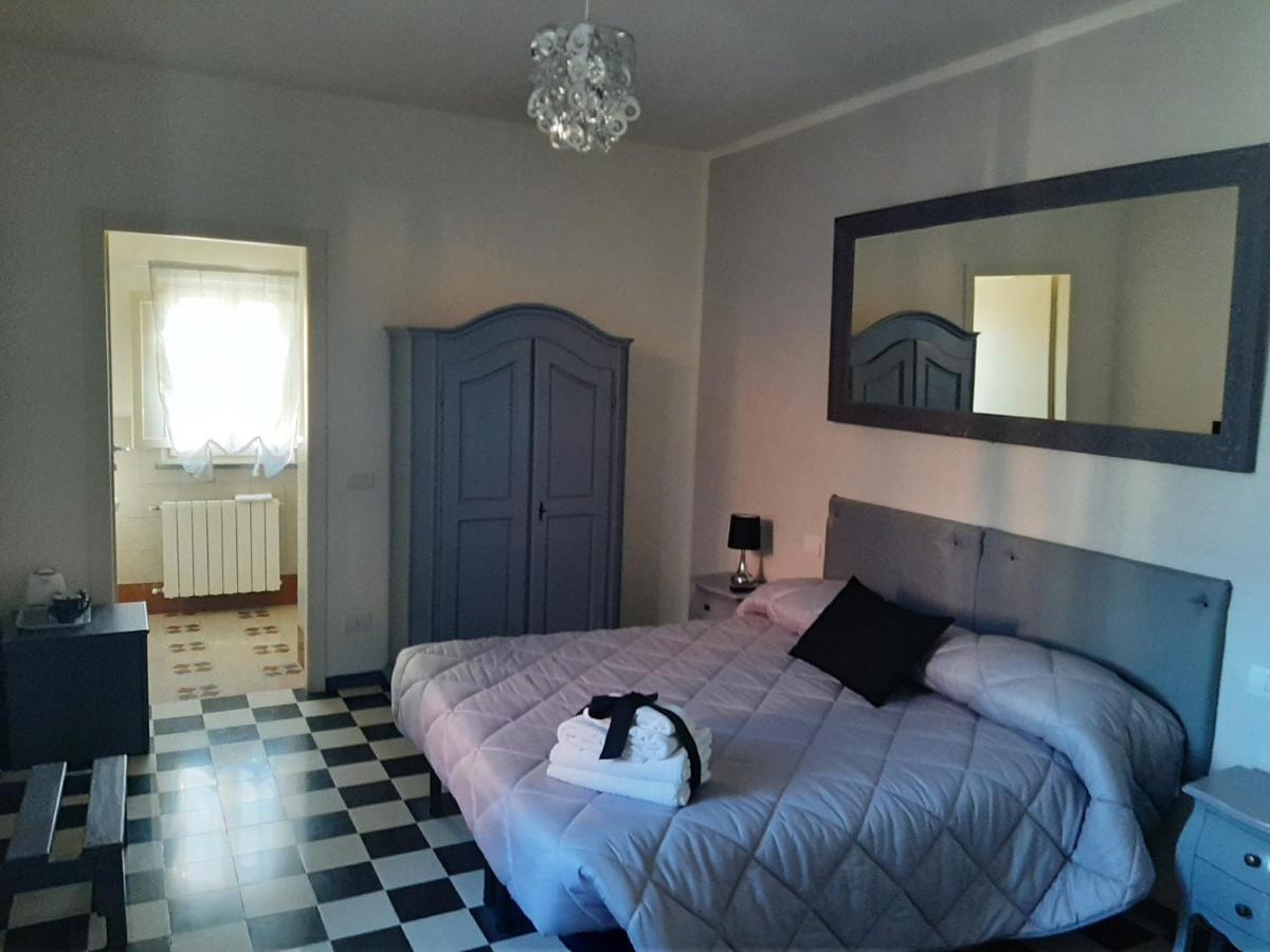 B&B Principe Calaf 3 Lucca Buitenkant foto