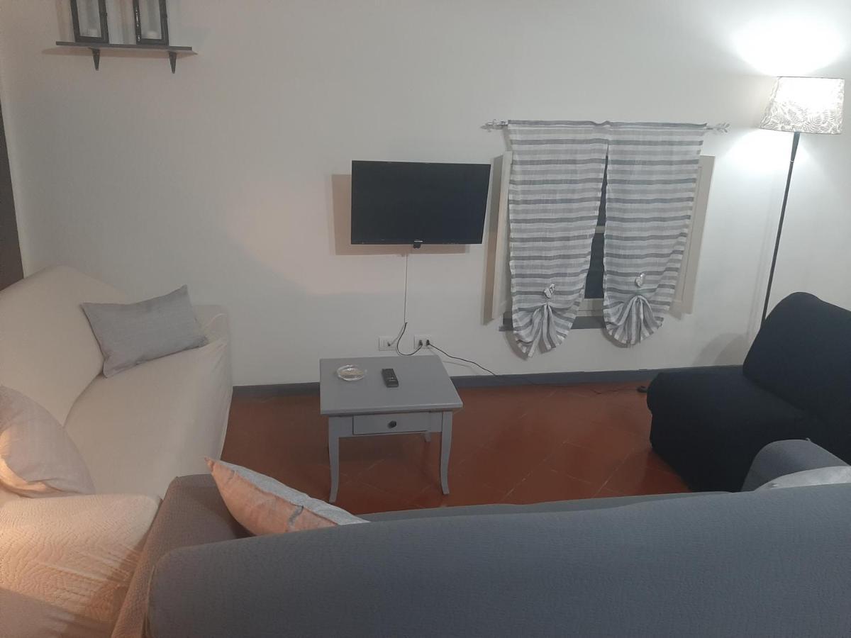 B&B Principe Calaf 3 Lucca Buitenkant foto