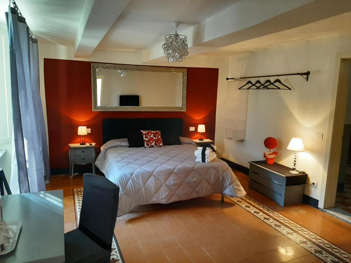 B&B Principe Calaf 3 Lucca Buitenkant foto