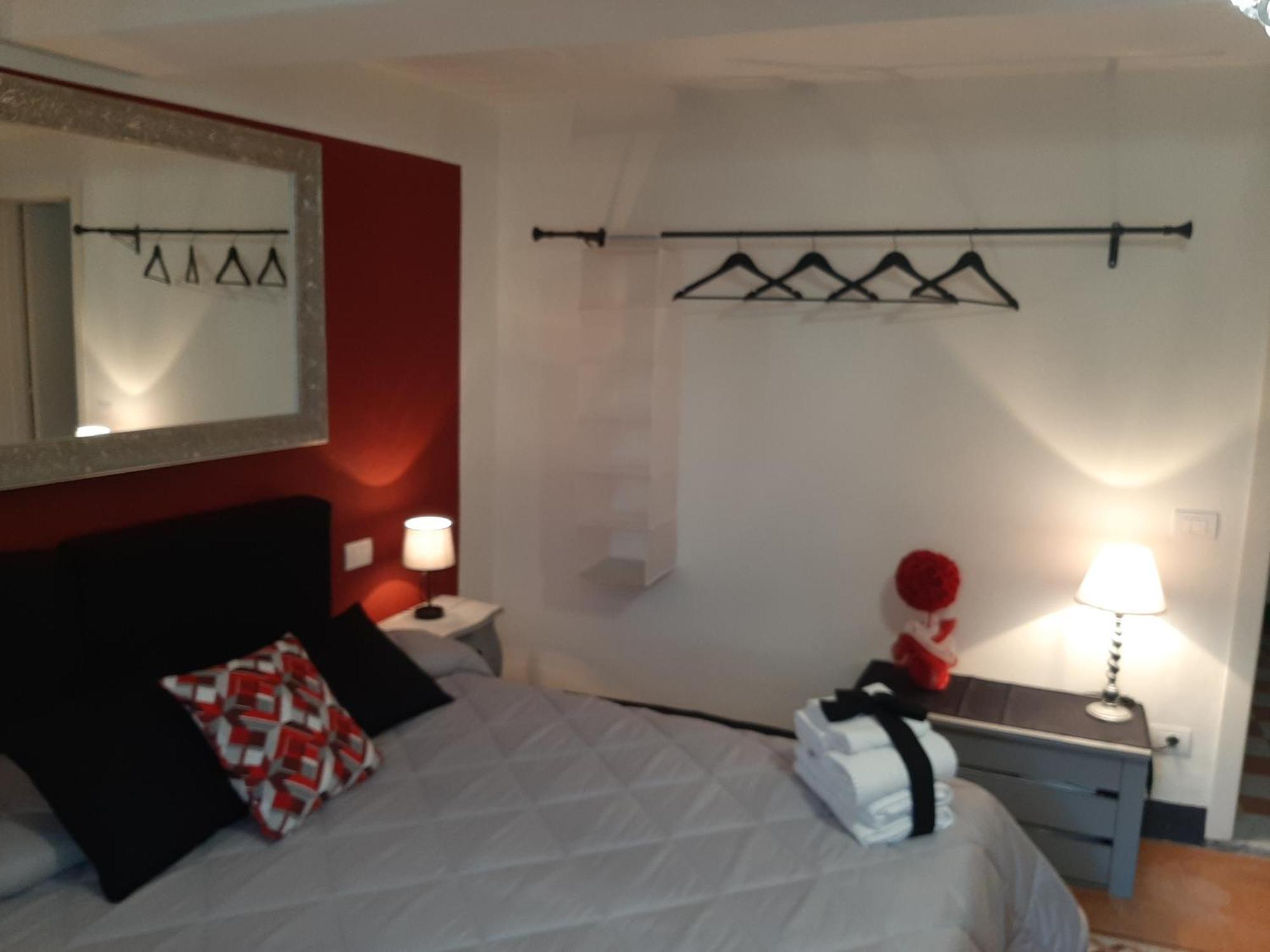B&B Principe Calaf 3 Lucca Buitenkant foto