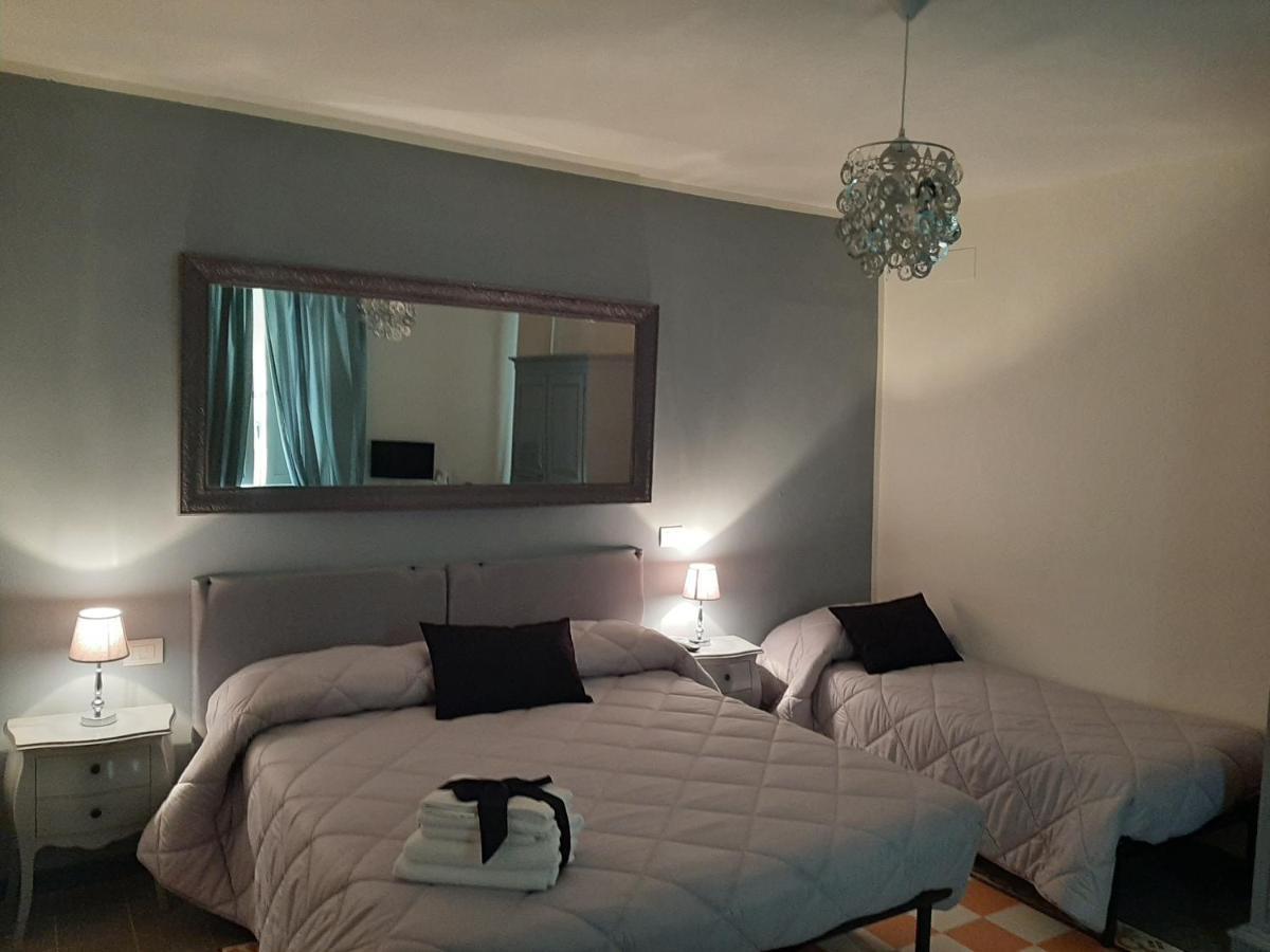 B&B Principe Calaf 3 Lucca Buitenkant foto