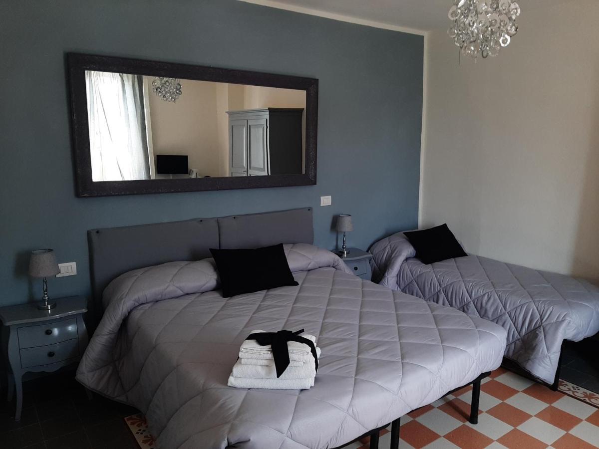 B&B Principe Calaf 3 Lucca Buitenkant foto