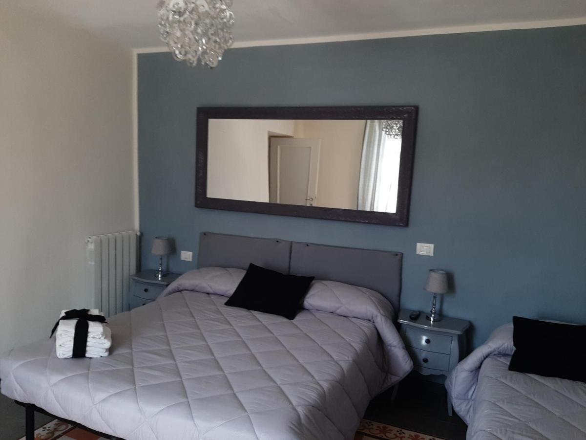 B&B Principe Calaf 3 Lucca Buitenkant foto