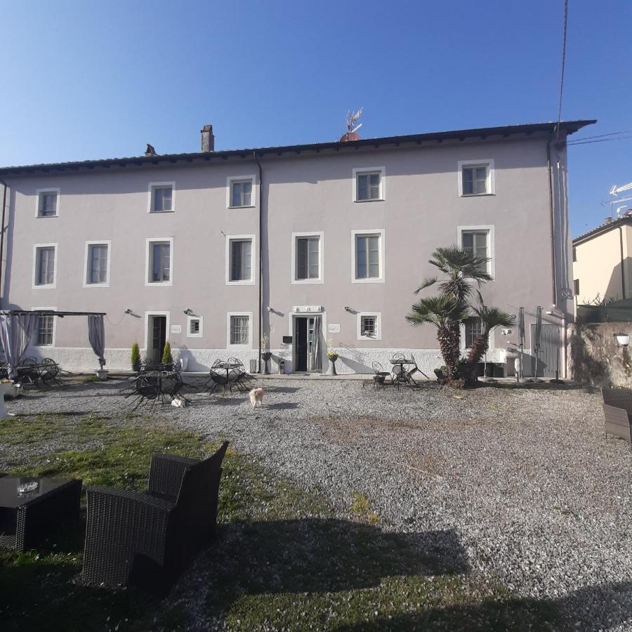 B&B Principe Calaf 3 Lucca Buitenkant foto